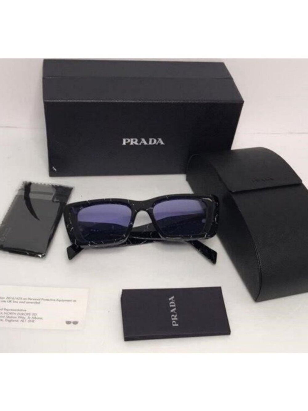 Authentic- New - PRADA Oversized Woman Sunglasses 0PR 08YS Havana Black/White - Picture 10 of 12